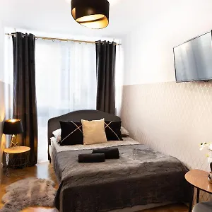 Clicktheflat Pereca Centre Варшава