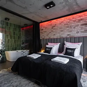 https://stara-piekarnia-apart-hotel.kolobrzeghotels.com